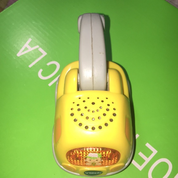 Vtech Tommy Tow Truck Lights Up & Sings, Yellow. - Picture 1 of 6
